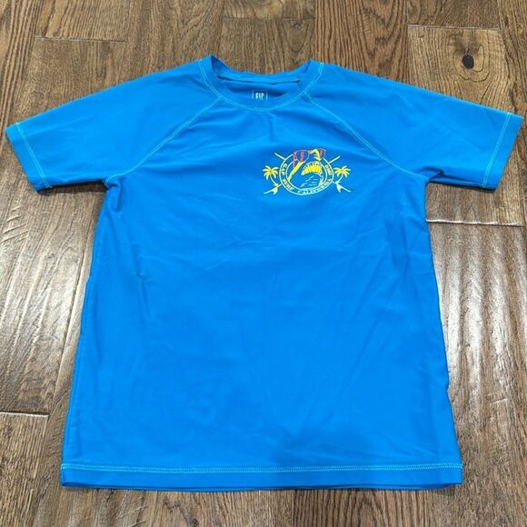 Gap kids rashguard. Sz 8 - Picture 1 of 3